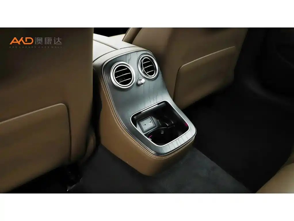 Mercedes-Benz E300L/2.0T/22 models/modification three, sporty and fashionable купить на сайте DeffCars