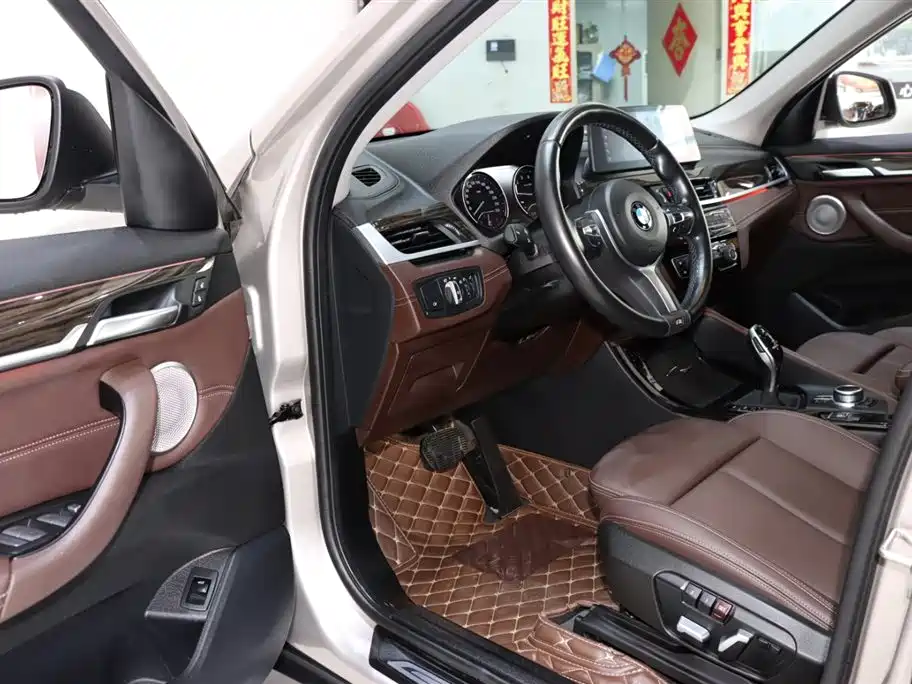 BMW X1 2022 xDrive25Li Exclusive Model купить на сайте DeffCars