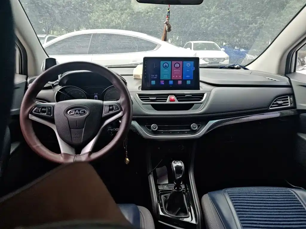 Refine S3 2017 1.5L manual luxury smart model купить на сайте DeffCars