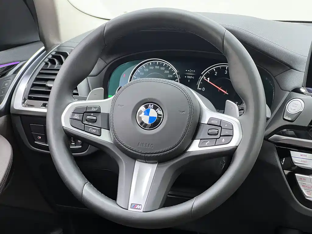 BMW X3 2019 xDrive28i M Sports Package купить на сайте DeffCars