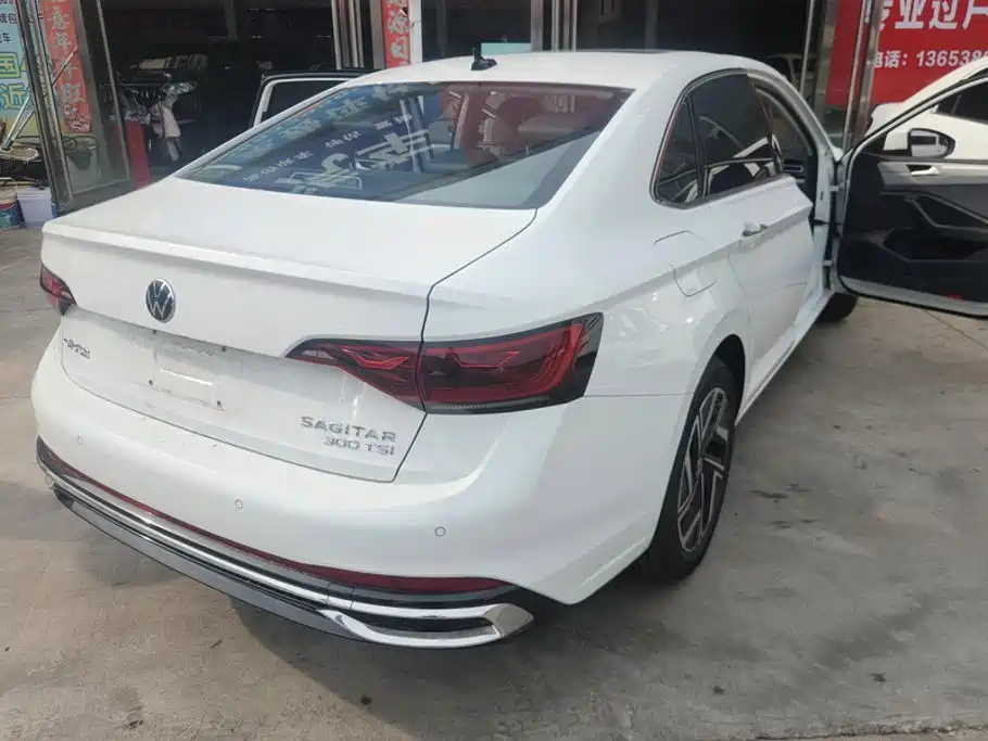 Sagitar 2023 300TSI DSG Excellence Edition купить на сайте DeffCars