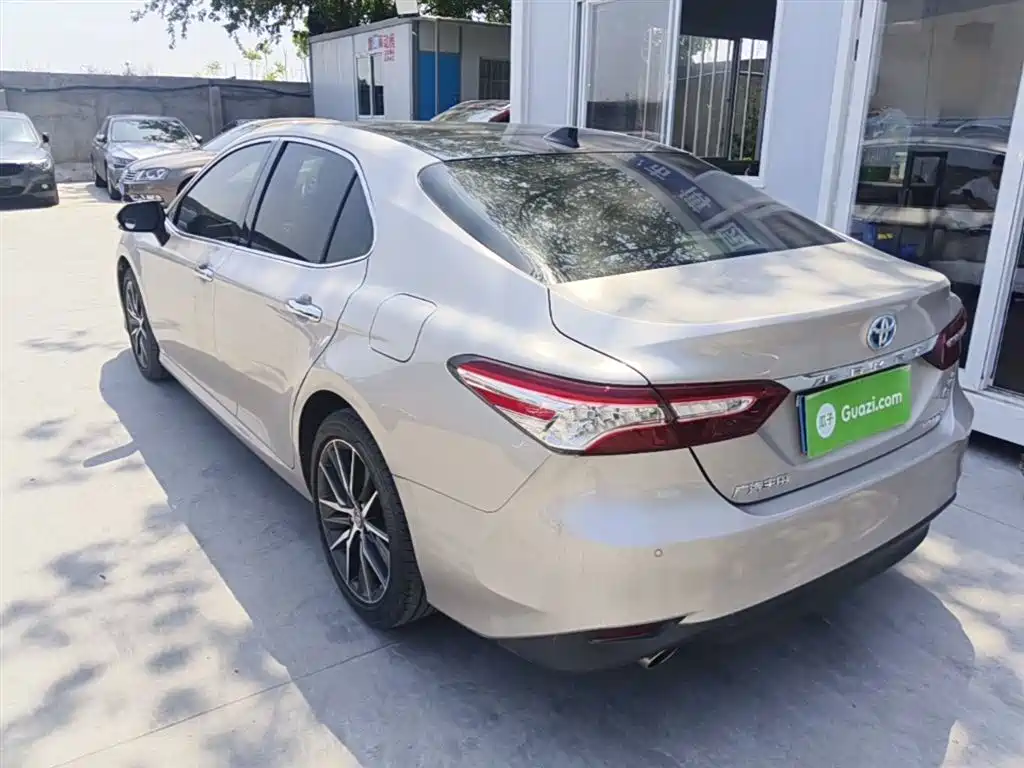 Camry 2021 Shuangqing 2.5HG Deluxe Edition купить на сайте DeffCars