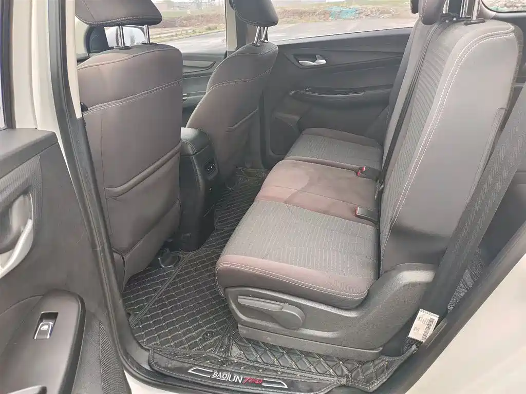 Baojun 730 2019 1.5T CVT fashionable 7-seater National VI купить на сайте DeffCars