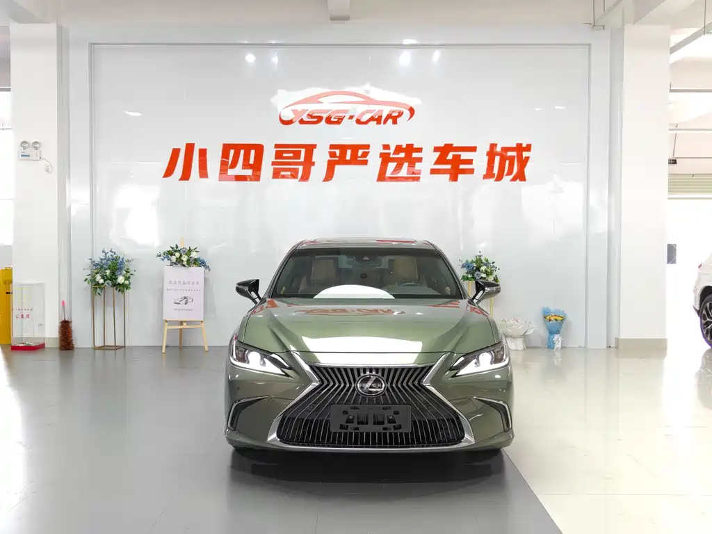 Lexus ES 2020 200 Excellence Edition купить на сайте DeffCars