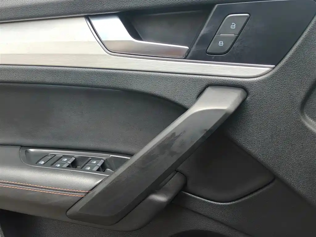 Audi Q5L 2018 40 TFSI enjoys fashionable style, National VI купить на сайте DeffCars