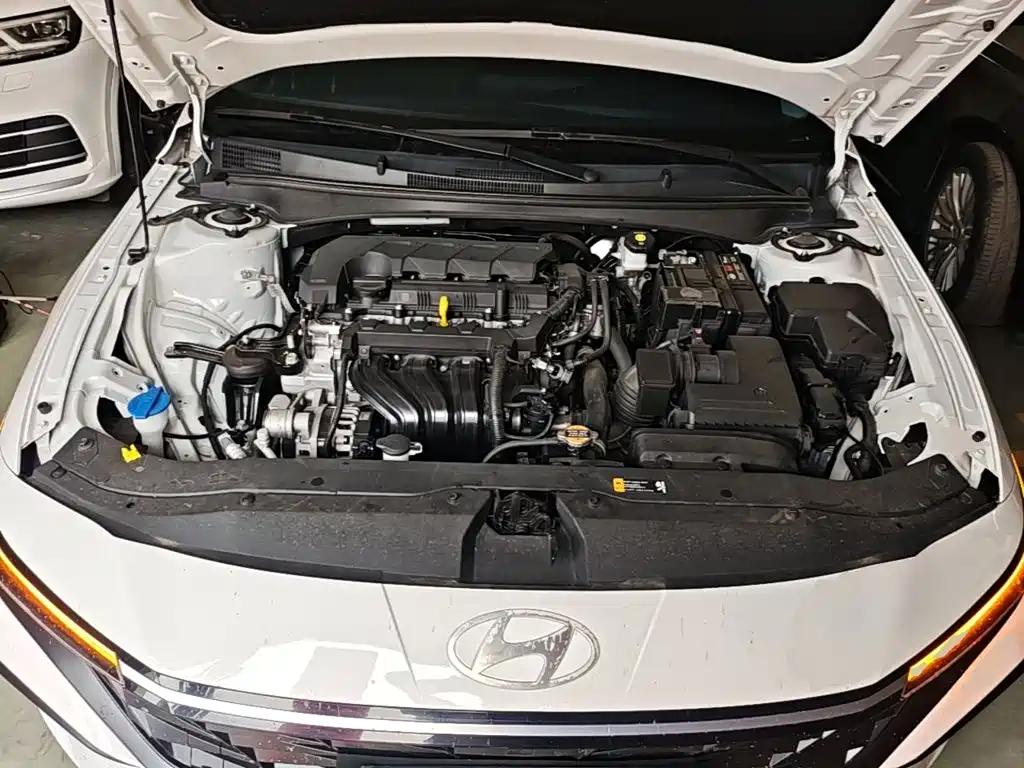 Elantra 2023 1.5L CVT LUX Premium Edition купить на сайте DeffCars
