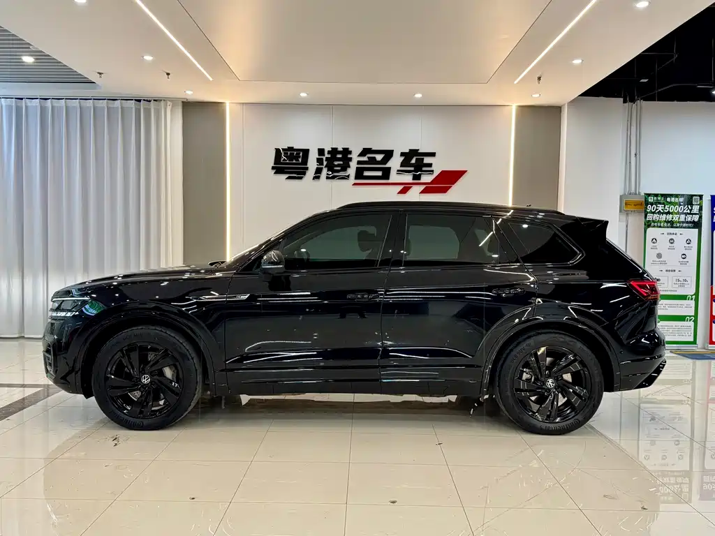 Touareg 2021 3.0TSI Ruixiang Edition Obsidian Sports Package купить на сайте DeffCars