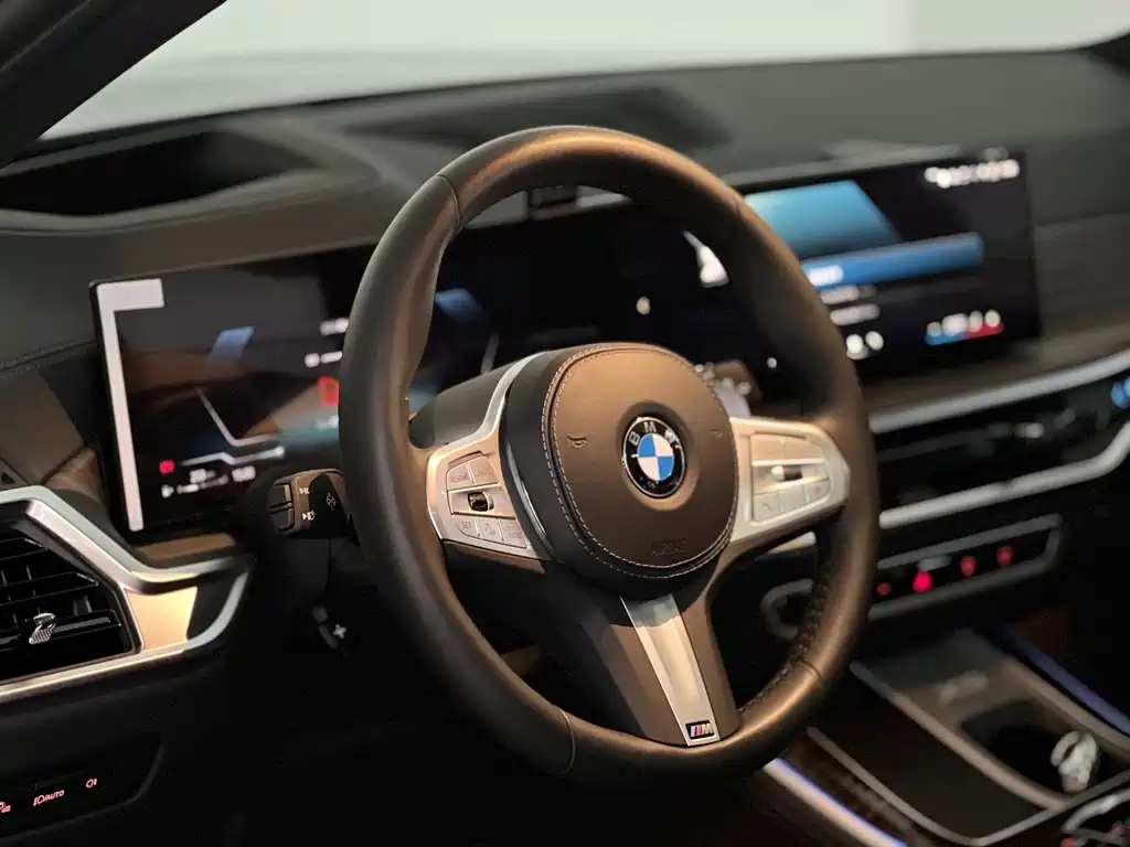 BMW X5 2023 xDrive 40Li M Sports Package купить на сайте DeffCars