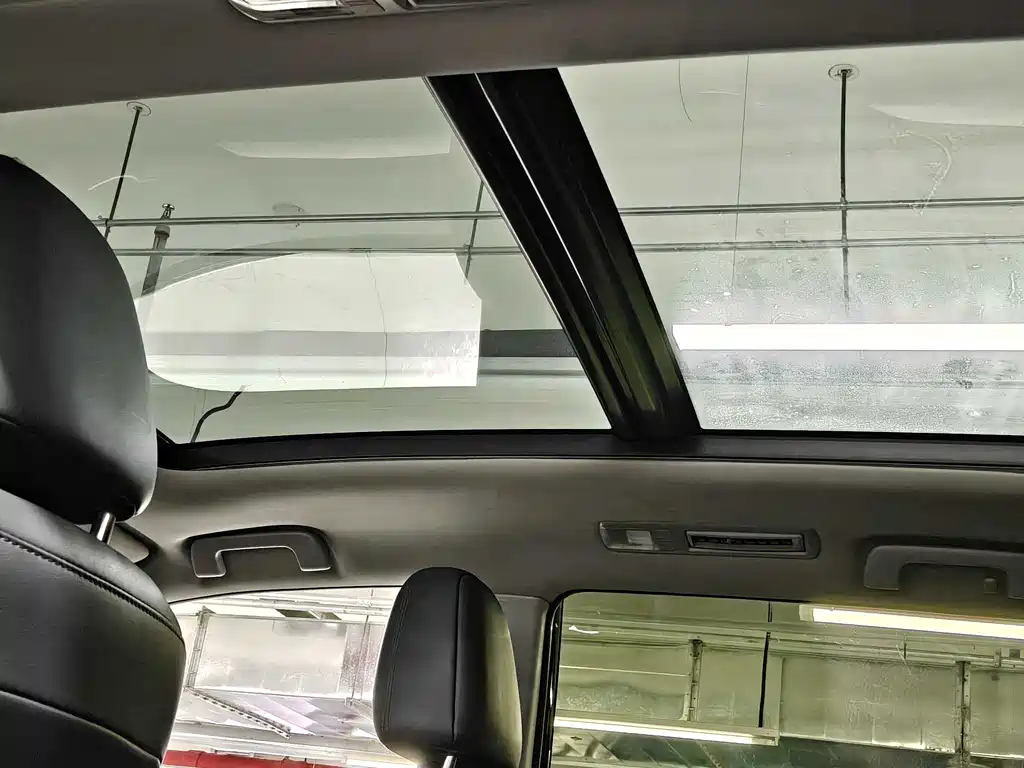 Highlander 2021 2.0T two-wheel drive luxury version 7 seats купить на сайте DeffCars