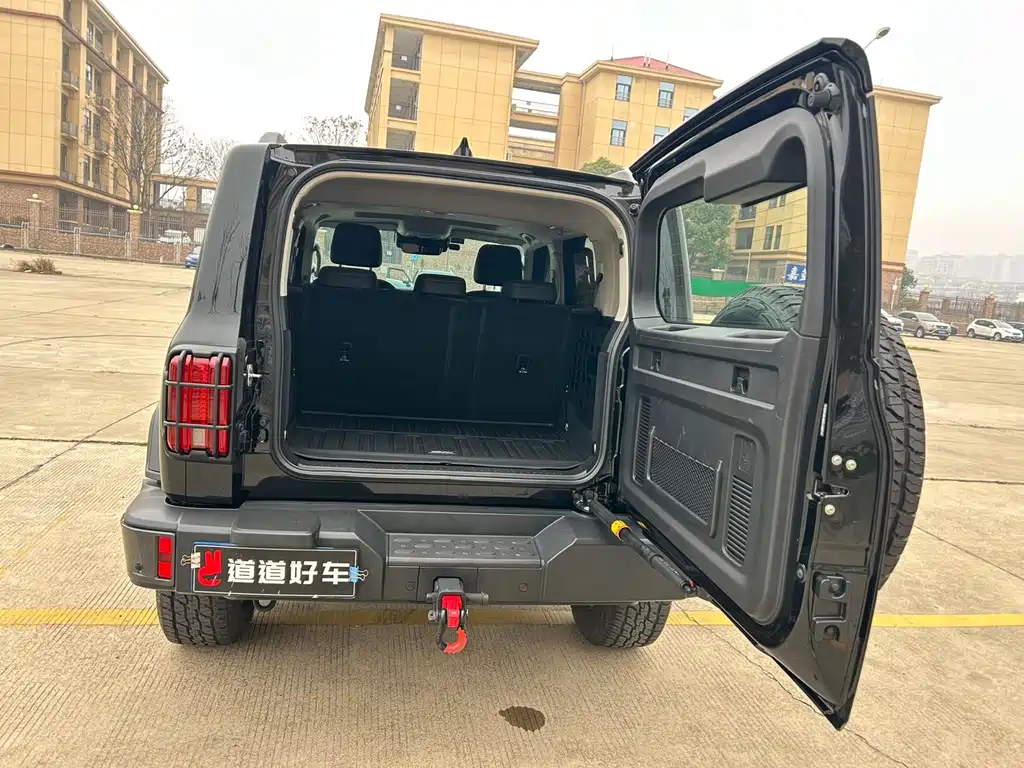 Tank 300 2023 City Edition 2.0T Very Stylish купить на сайте DeffCars