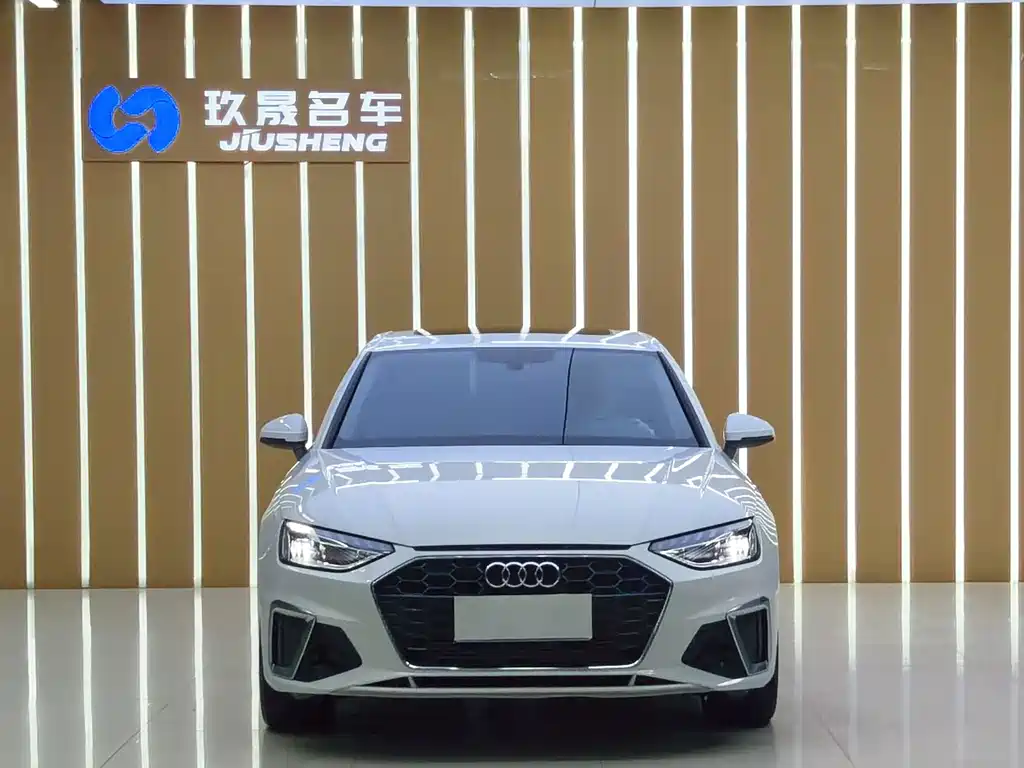 Audi A4L 2020 40 TFSI Fashionable and Elegant купить на сайте DeffCars