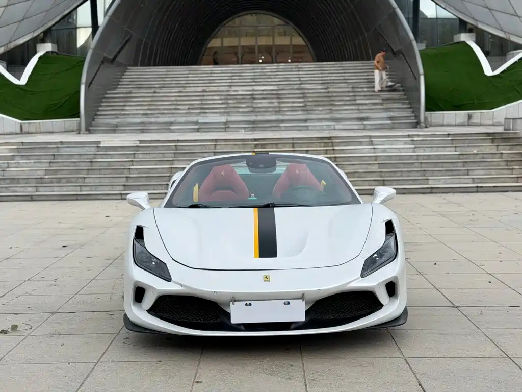 Ferrari F8 2020 Spider 3.9T V8 купить на сайте DeffCars
