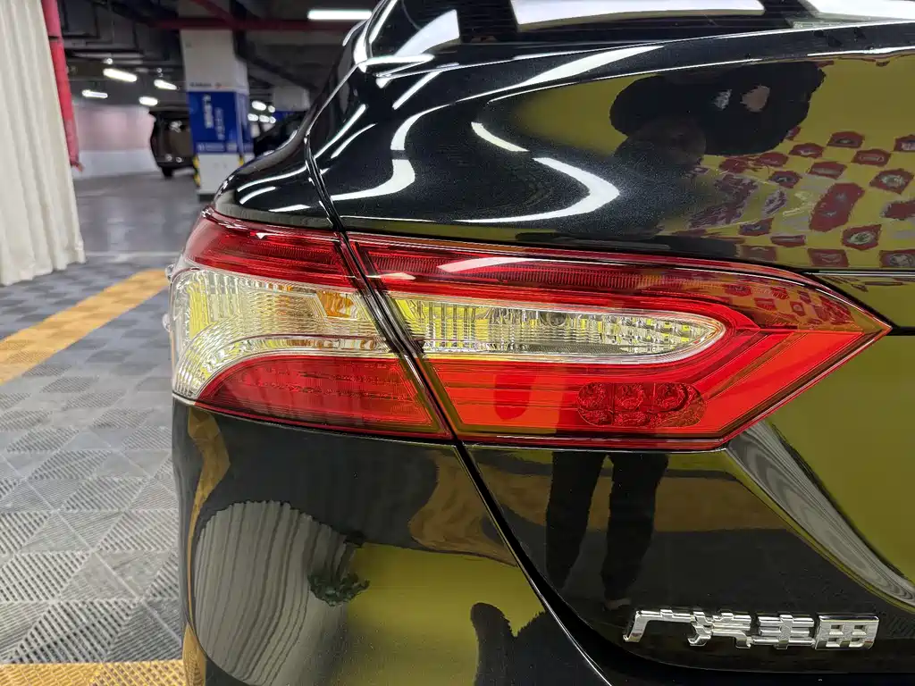 Camry 2021 Dual Engine 2.5HGVP Leading Edition купить на сайте DeffCars