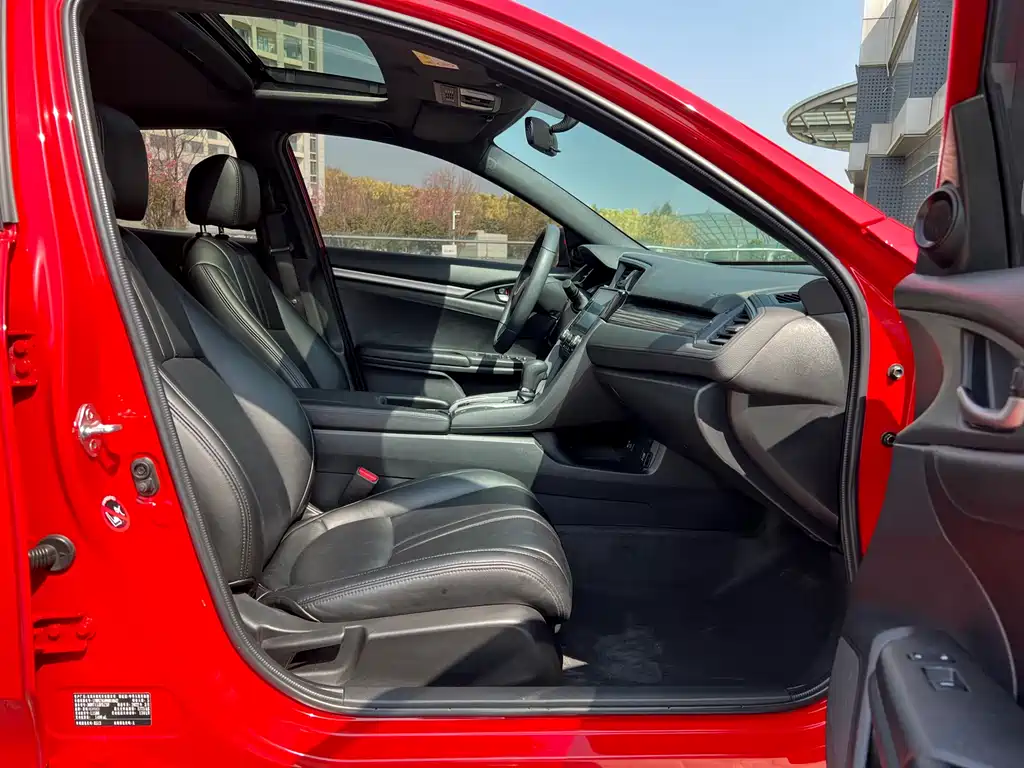 Civic 2021 HATCHBACK 220TURBO CVT new sharp control купить на сайте DeffCars
