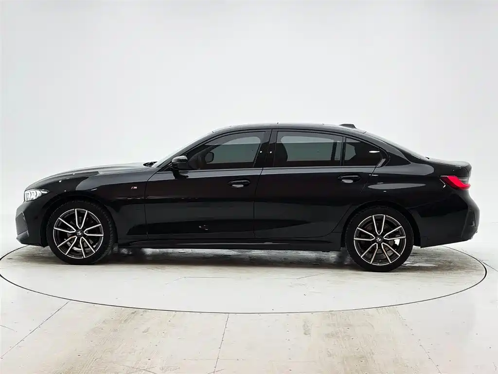 BMW 3 Series 2023 320Li M Sports Package купить на сайте DeffCars