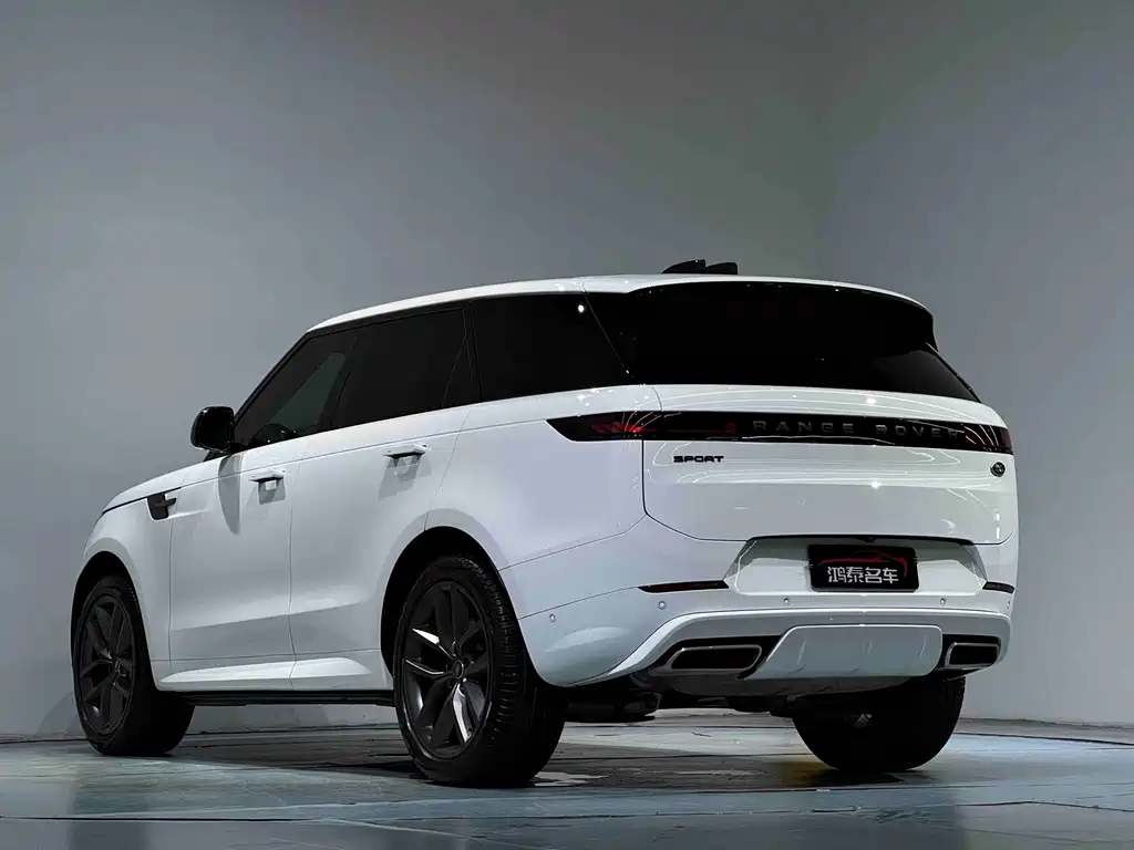 Range Rover Sport 2024 400PS Dynamic SE купить на сайте DeffCars