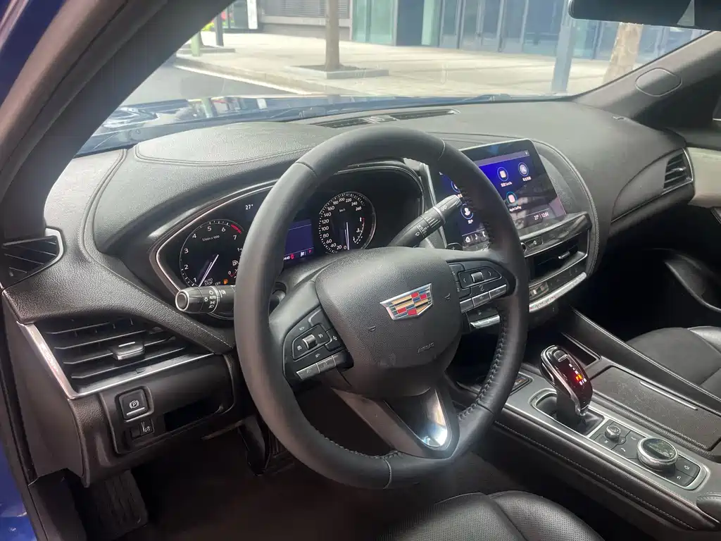 Cadillac CT5 2021 28T luxury model купить на сайте DeffCars