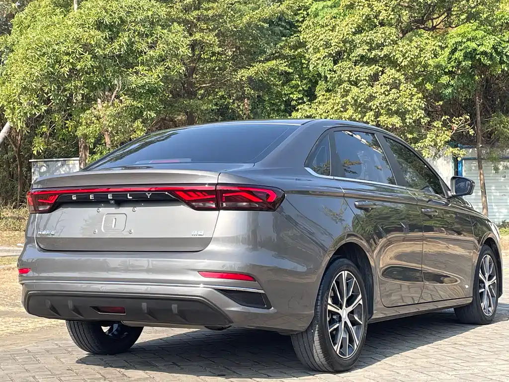 Emgrand 2023 4th Generation Champion Edition 1.5L CVT flagship model купить на сайте DeffCars