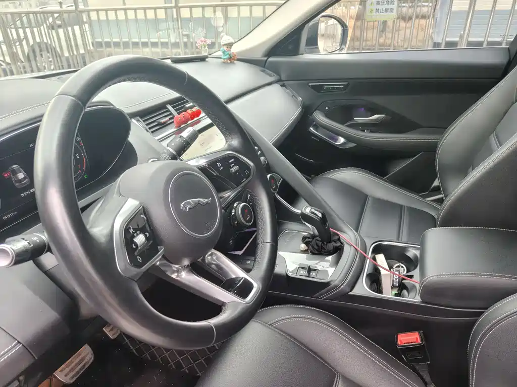 Jaguar E-PACE 2018 P250 SE National VI купить на сайте DeffCars