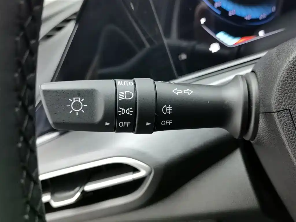 Eado 2021 PLUS 1.6L GDI manual luxury model купить на сайте DeffCars