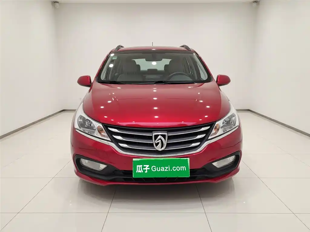 Baojun 310 2016 1.2L manual fashion model купить на сайте DeffCars