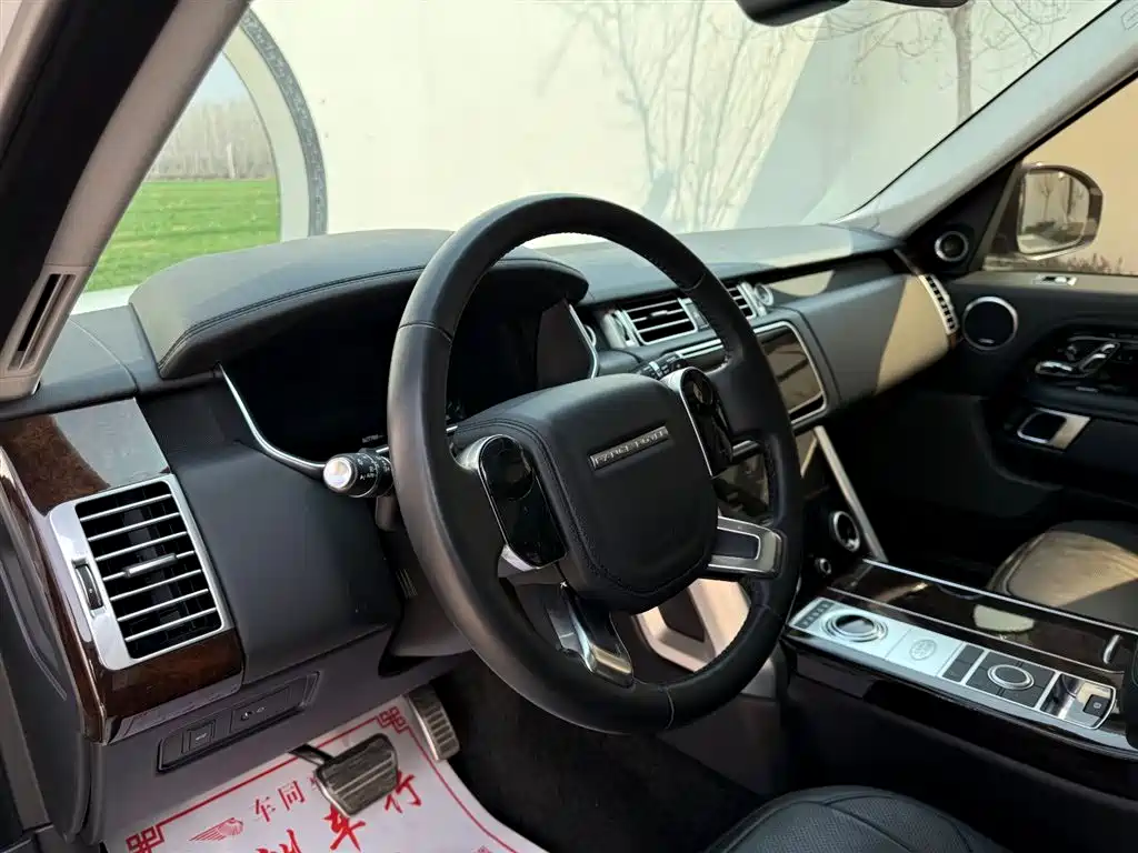 Range Rover 2020 3.0 L6 Legend Extended Edition купить на сайте DeffCars