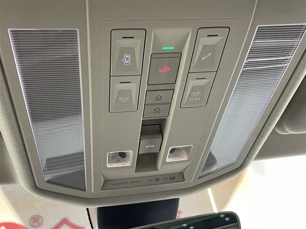 Touareg 2023 3.0TSI Ruixiang Edition Classic Sports Package купить на сайте DeffCars