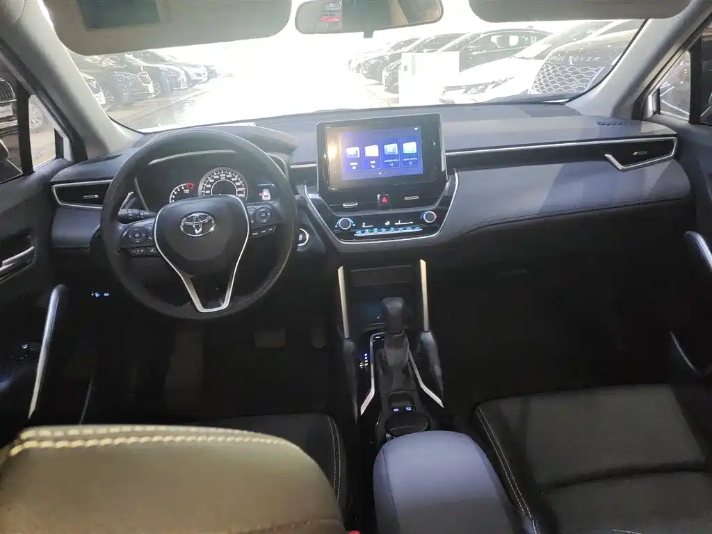 Fenglanda 2022 2.0L CVT Deluxe Edition купить на сайте DeffCars