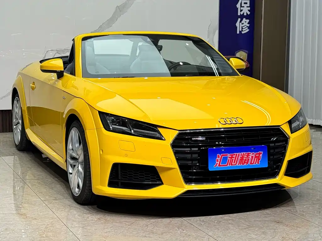 Audi TT 2015 TT Roadster 45 TFSI quattro купить на сайте DeffCars