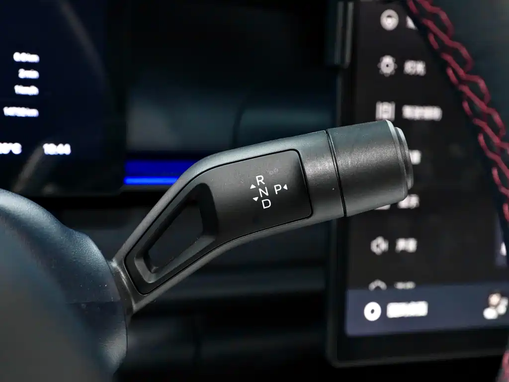 Lynk & Co 07 EM-P 2026 Model 126 Long Battery Life Ultra купить на сайте DeffCars