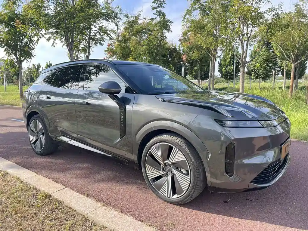 Lynk & Co 08 EM-P 2023 model 245km ultra-long battery life Halo купить на сайте DeffCars