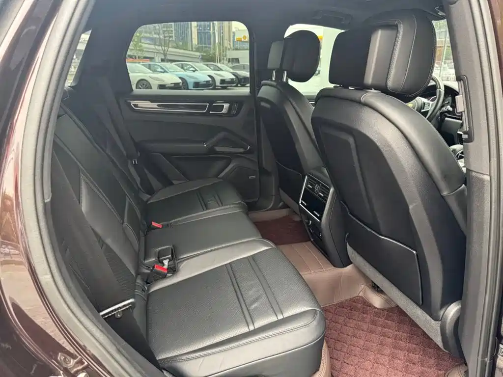 Cayenne 2023 Cayenne 3.0T купить на сайте DeffCars