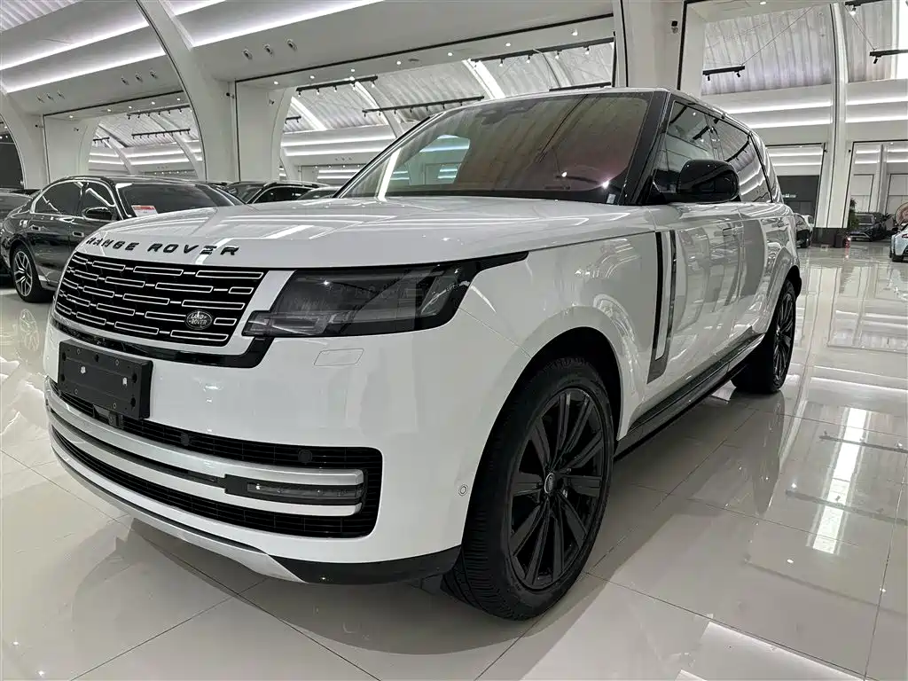 Range Rover 2023 3.0 L6 400PS Extended Edition купить на сайте DeffCars