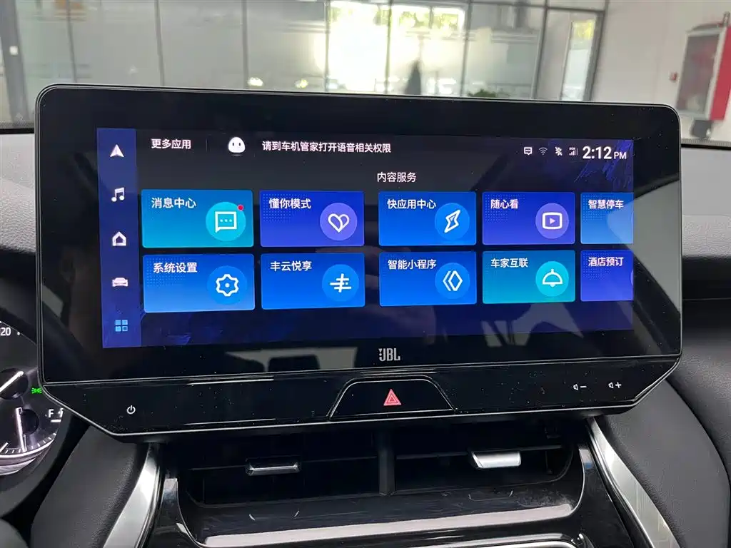 Vesa 2022 2.0L CVT two-wheel drive premium version купить на сайте DeffCars