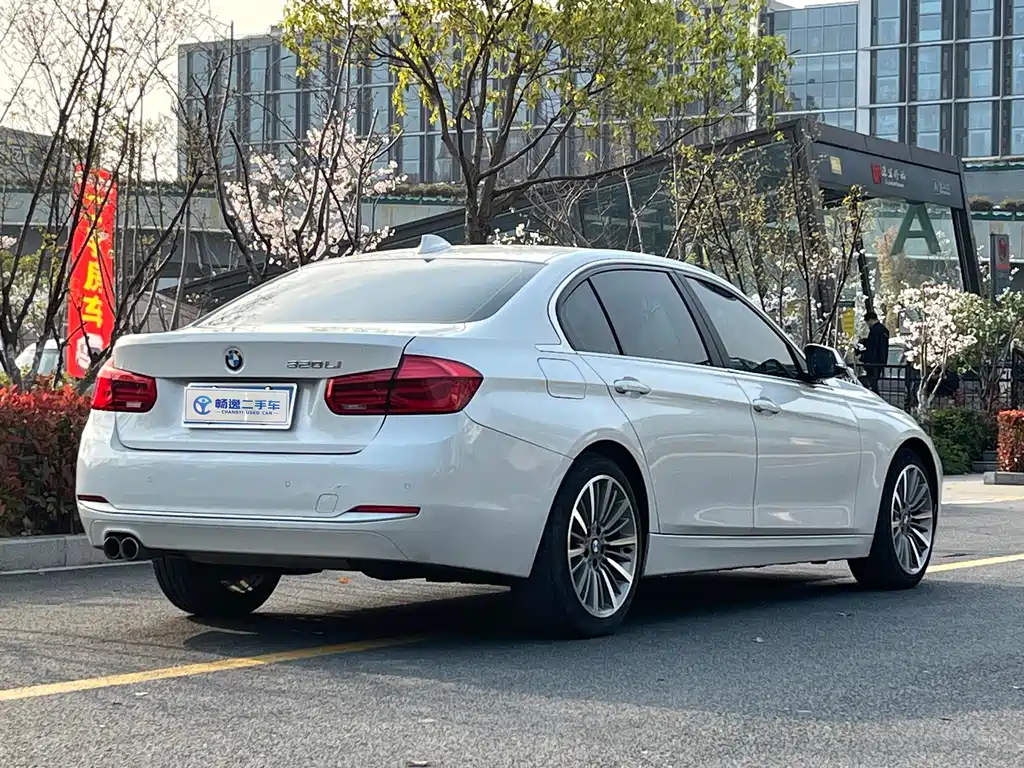 BMW 3 Series 2019 320Li Fashion Model купить на сайте DeffCars