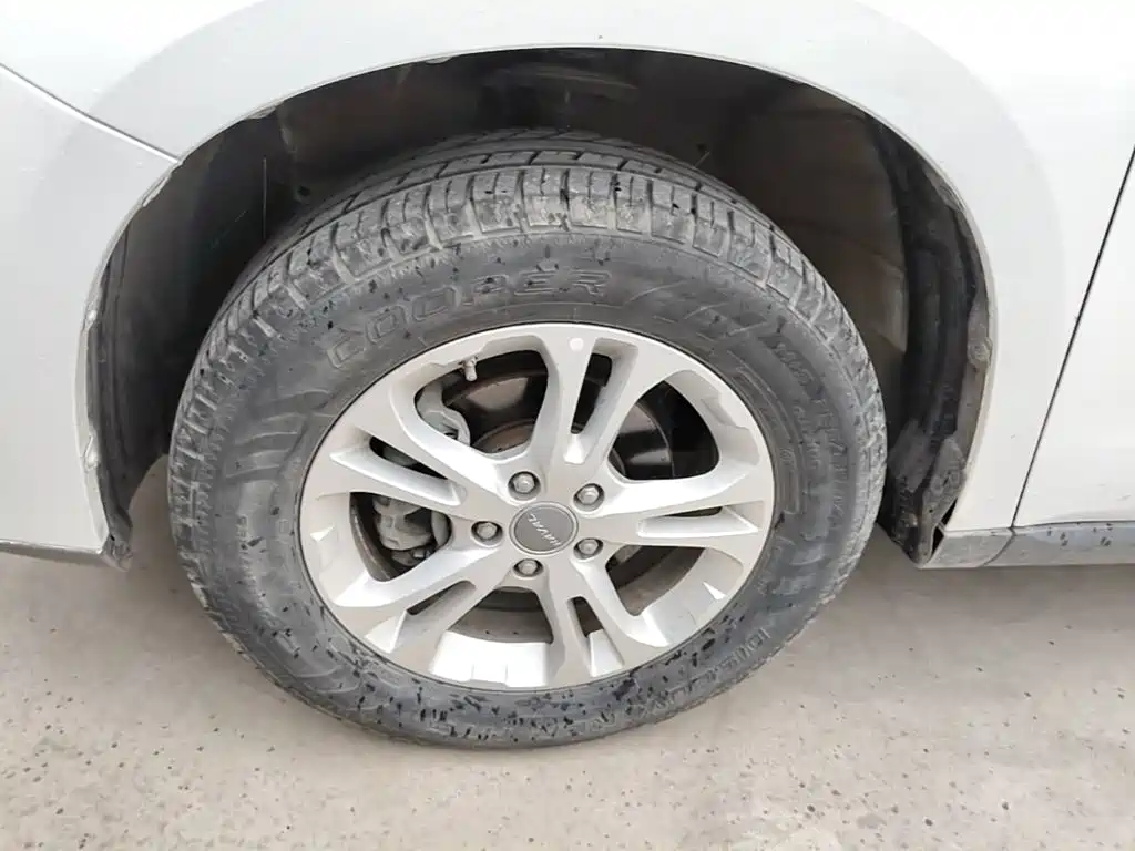 Haval M6 2017 1.5T manual two-wheel drive elite model купить на сайте DeffCars