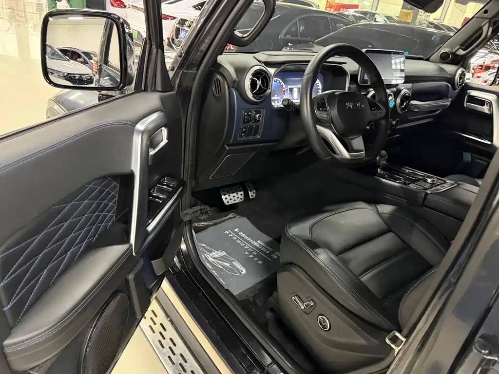 Beijing Off-Road BJ40 2021 2.3T Automatic Four-wheel Drive Blade Hero Edition Supreme Type купить на сайте DeffCars