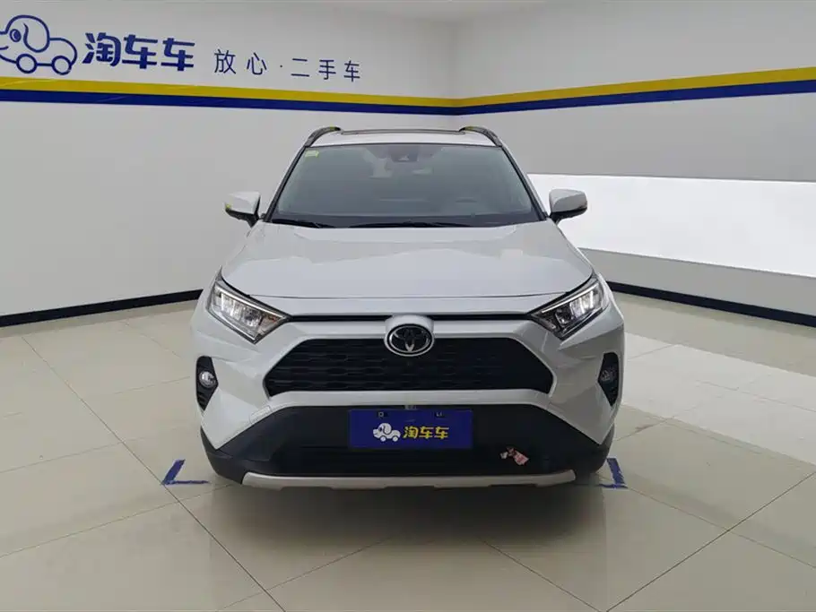 RAV4 Rongfang 2021 2.0L CVT two-wheel drive fashion PLUS version купить на сайте DeffCars