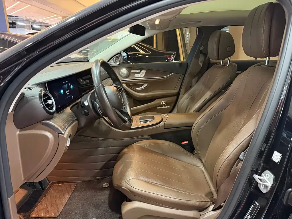 Mercedes-Benz E-Class 2023 E 300 L Luxury Model купить на сайте DeffCars
