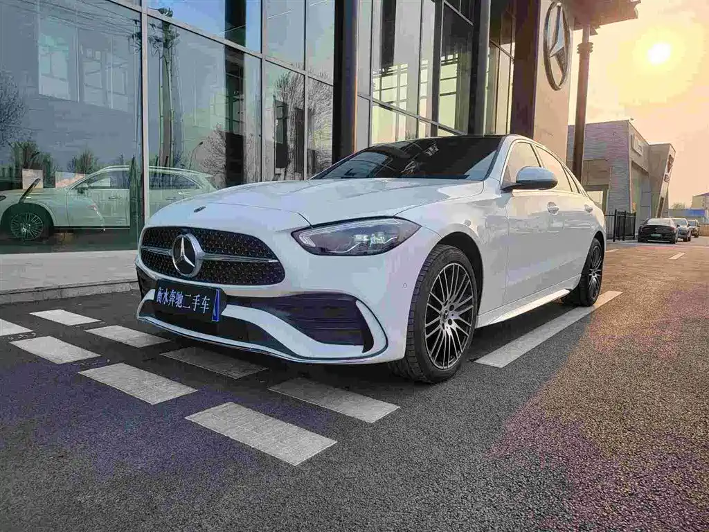 Mercedes-Benz C-Class 2024 facelift C 260 L sports version купить на сайте DeffCars