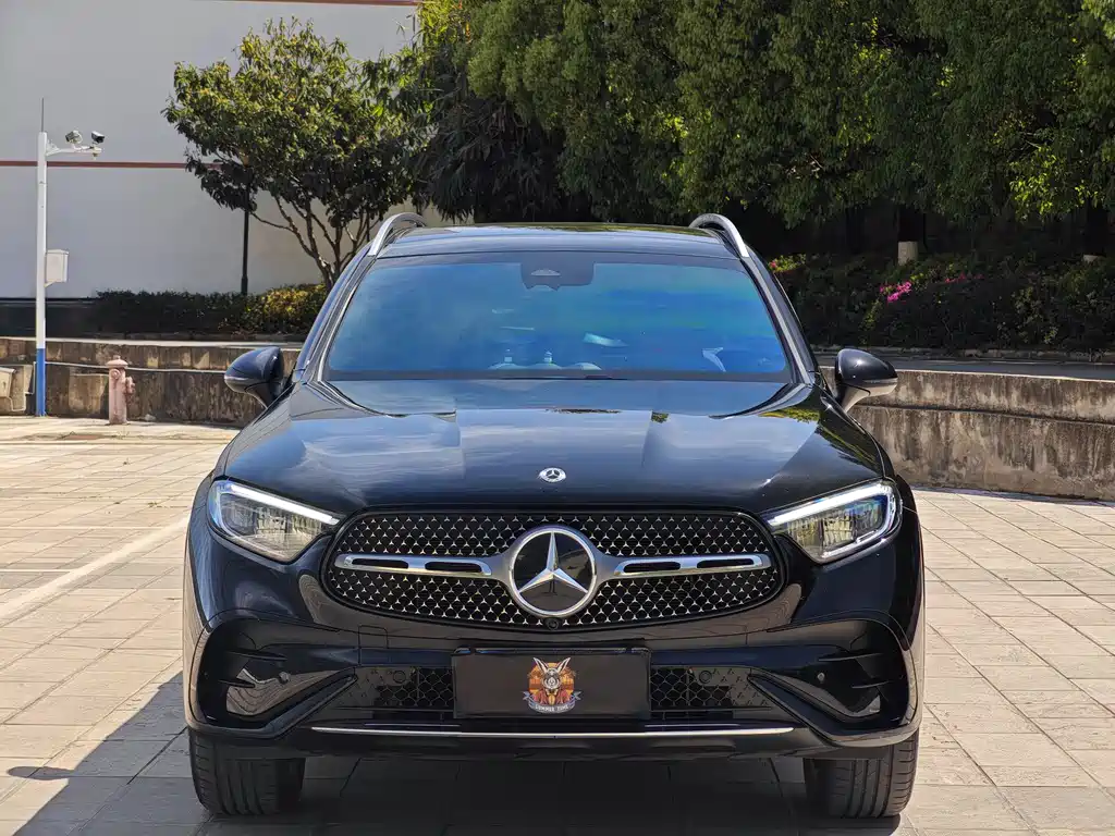 Mercedes-Benz GLC 2024 GLC 260 L 4MATIC luxury model 5 seats купить на сайте DeffCars