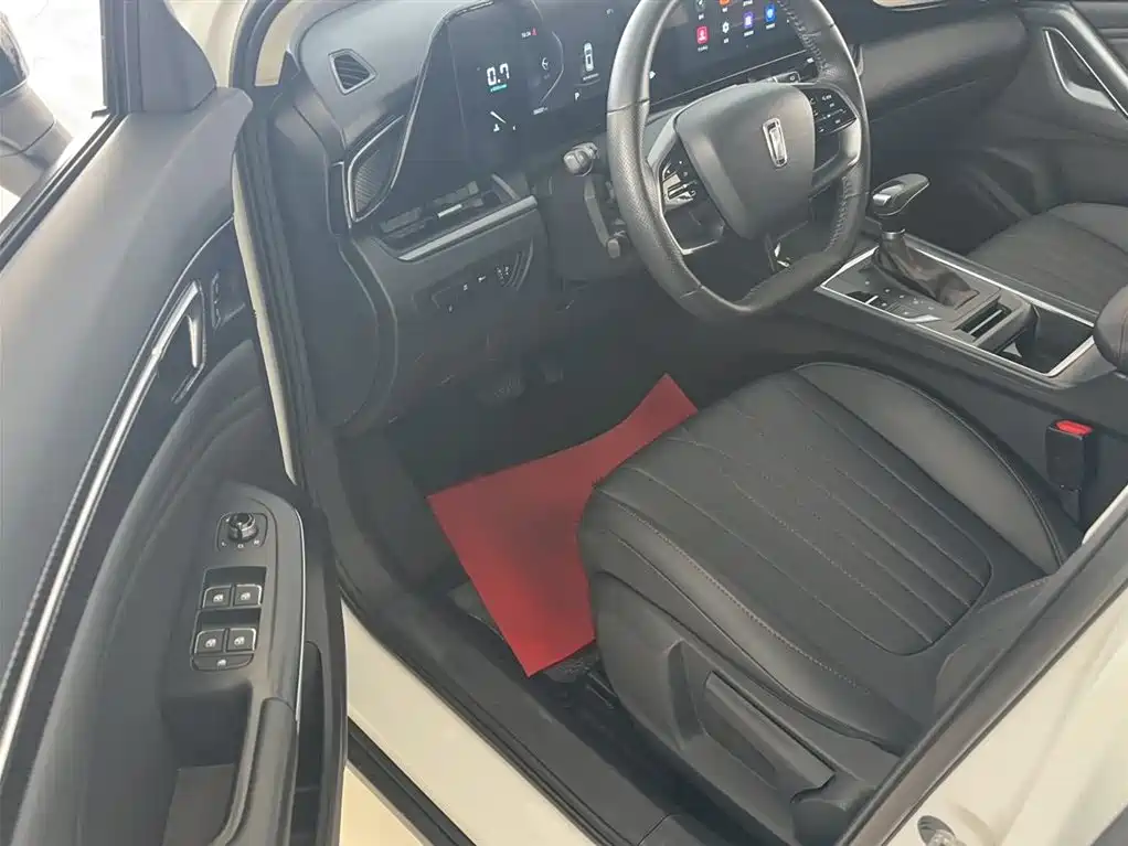 Pentium T55 2023 1.5T automatic leap model купить на сайте DeffCars