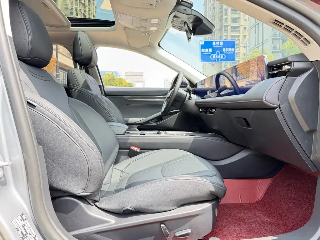 Mondeo 2023 EcoBoost 245 Luxury купить на сайте DeffCars