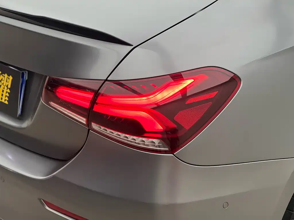 Mercedes-Benz A-Class AMG 2022 AMG A 35 L 4MATIC купить на сайте DeffCars