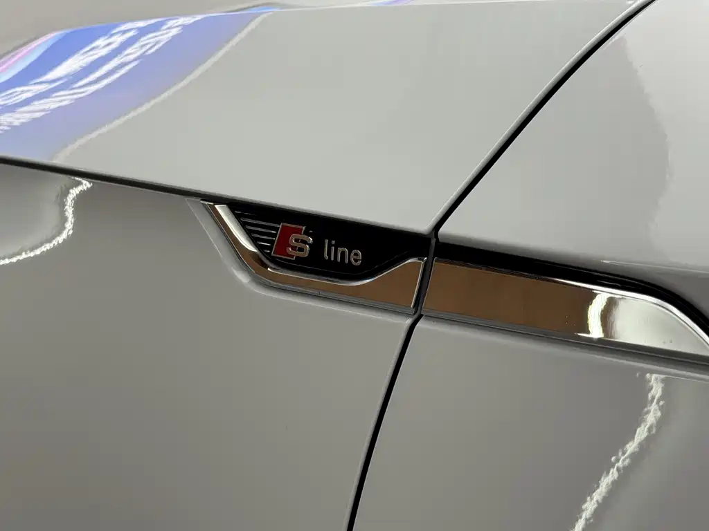 Audi A5 imported 2023 Sportback 40 TFSI fashionable and dynamic купить на сайте DeffCars