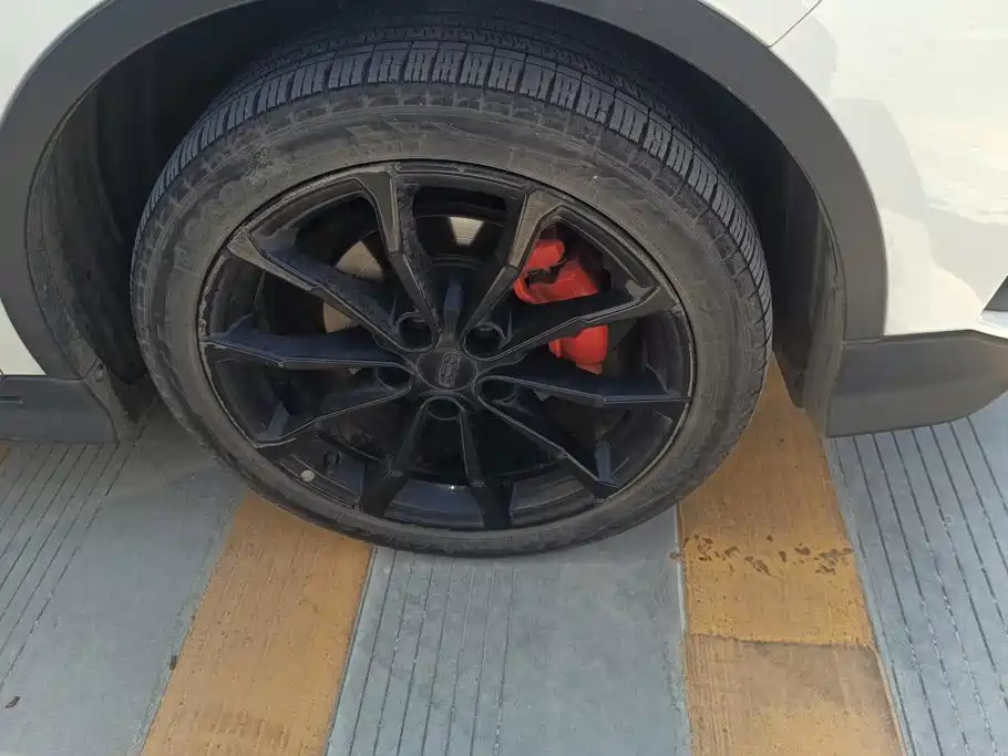 Emgrand S 2021 1.4T CVT luxury model купить на сайте DeffCars