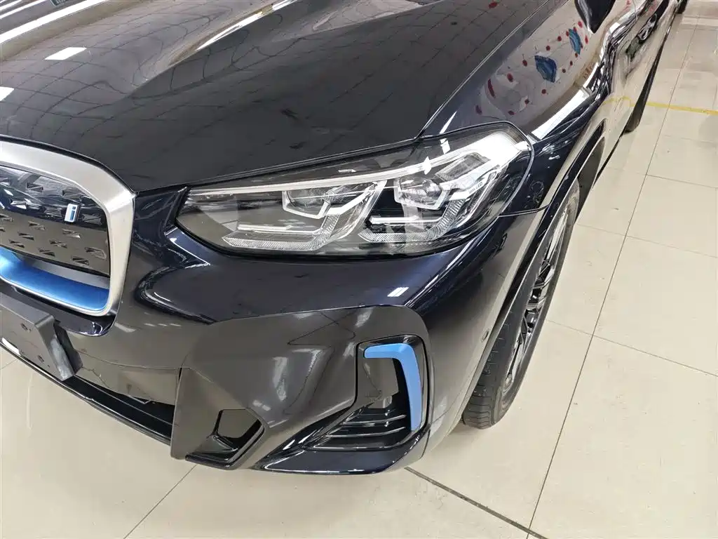 BMW iX3 2022 leading model купить на сайте DeffCars