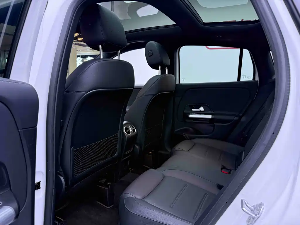 Mercedes-Benz GLA 2023 GLA 220 купить на сайте DeffCars