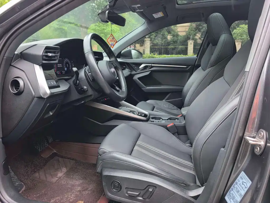 Audi A3 2024 Sportback 35 TFSI stylish and sporty купить на сайте DeffCars