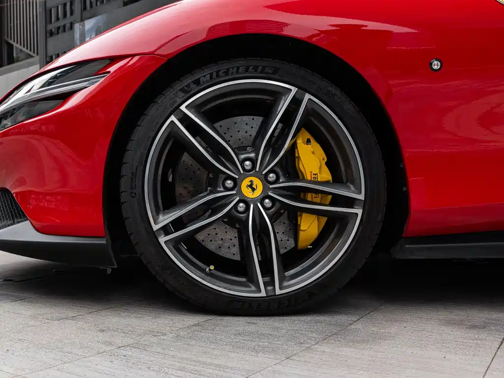 Roma 2020 3.9T V8 купить на сайте DeffCars